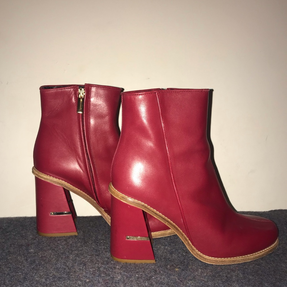 Tibi Nora boots